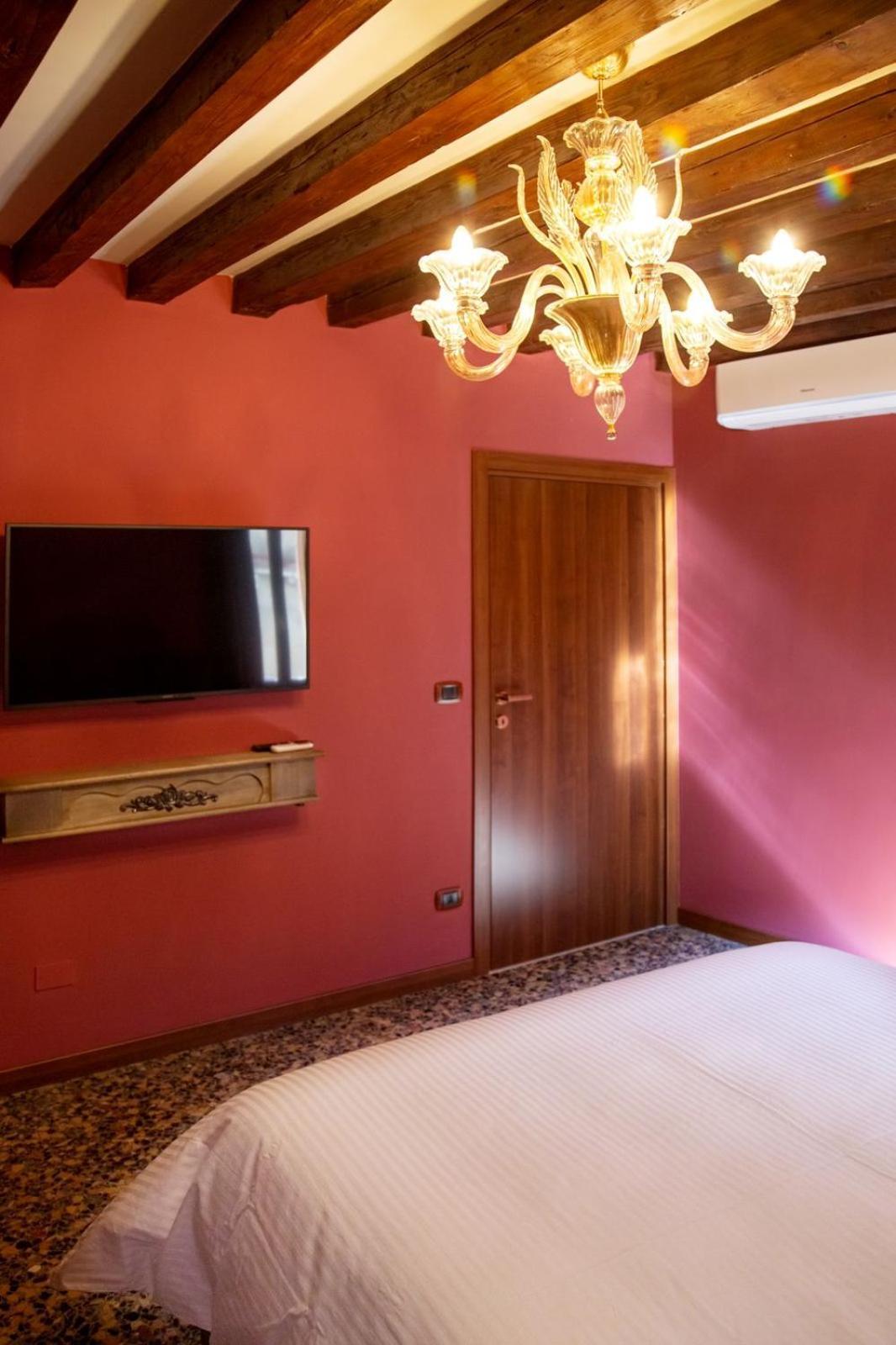 Wow Suite 5 Min From San Marco Benátky Exteriér fotografie